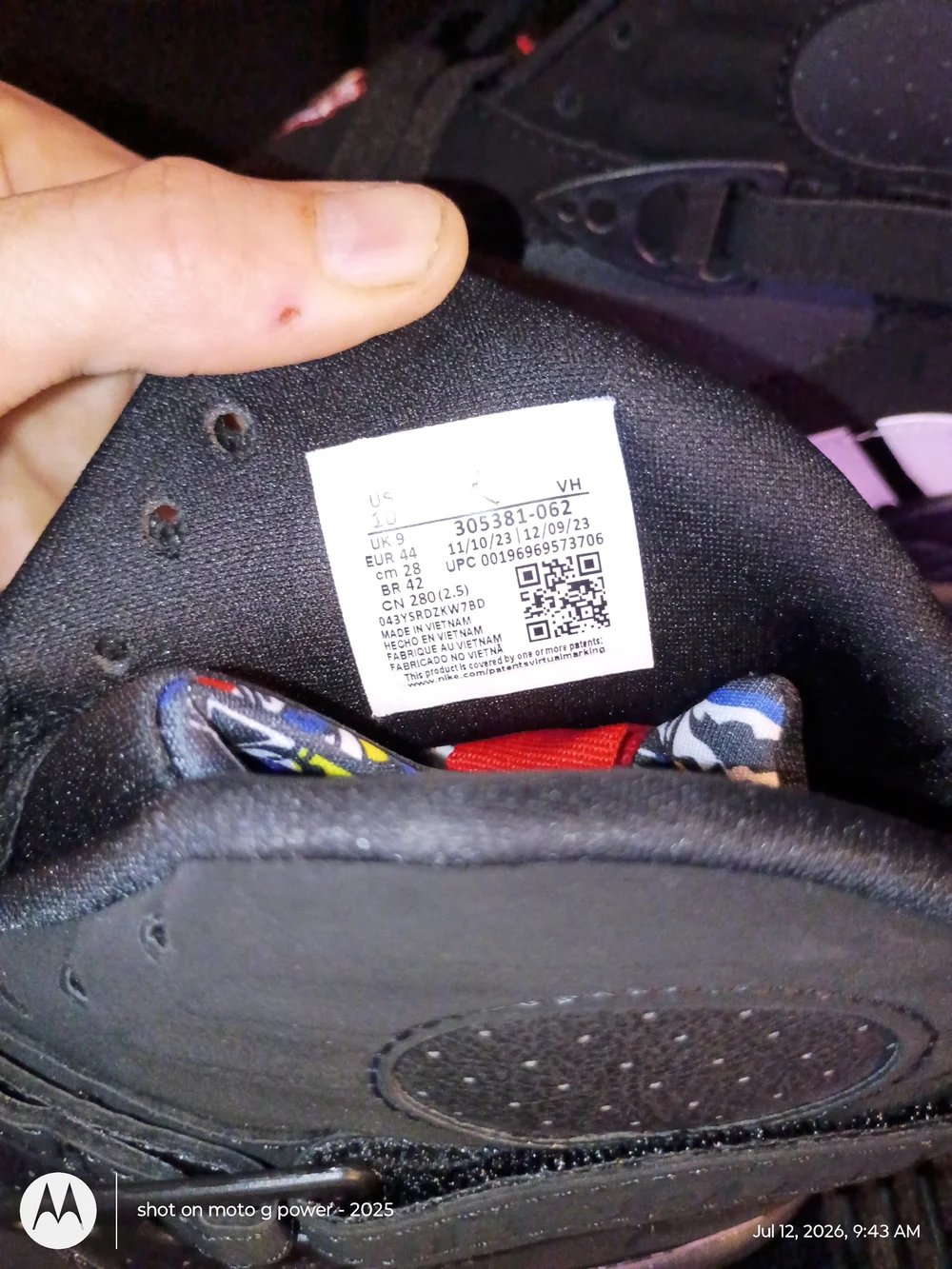 Black Nike Air Jordan 8s Athletic Shoes with Red And Blue Accent -
